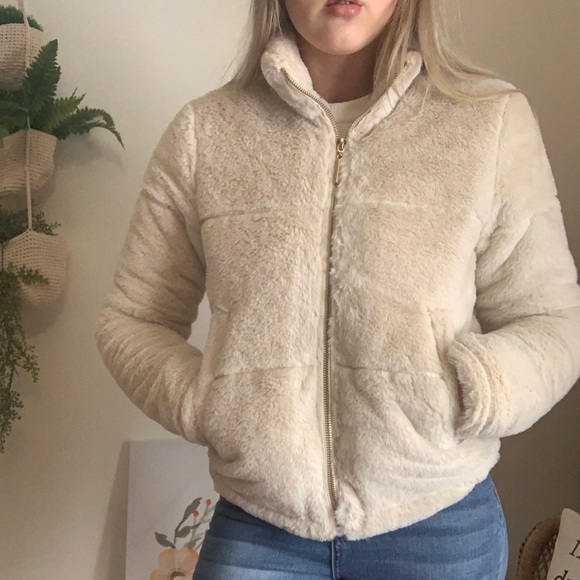 Faux Fur Jacket - Picture 3 of 4